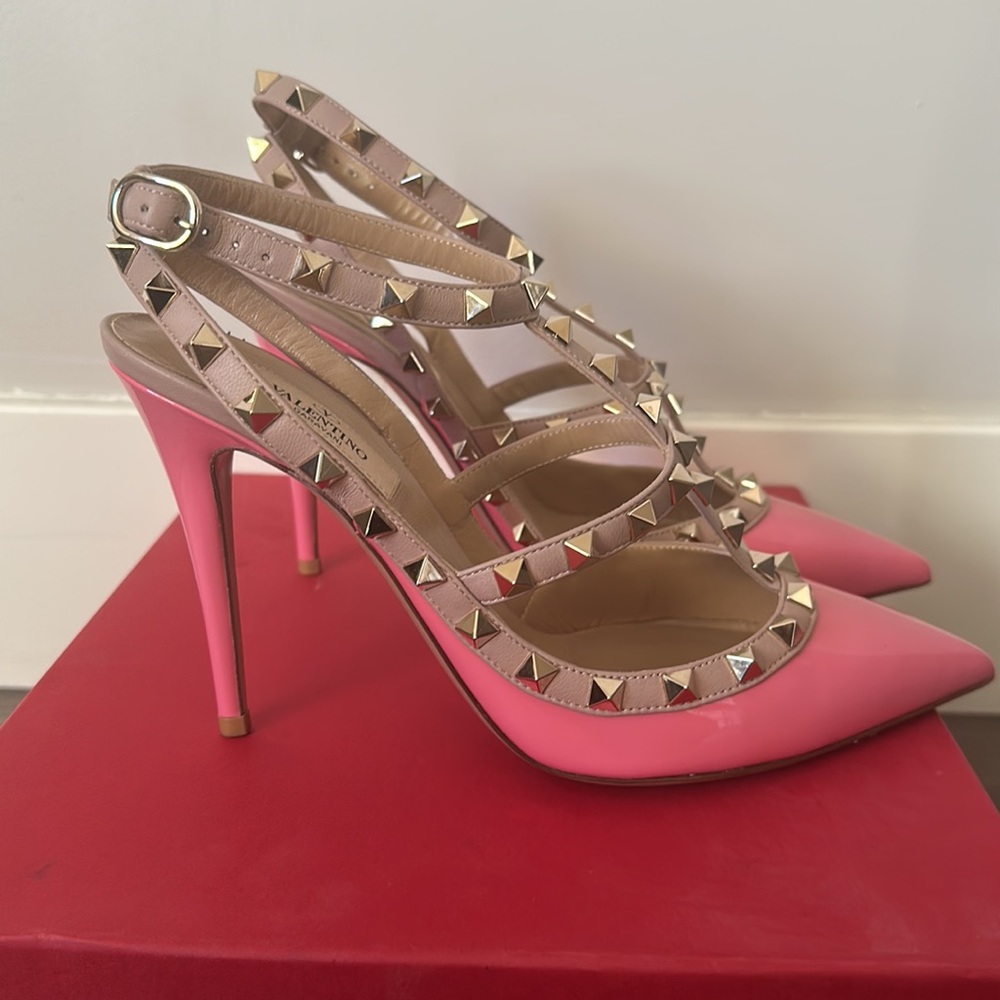 Valentino Pink Patent Rockstud Pumps